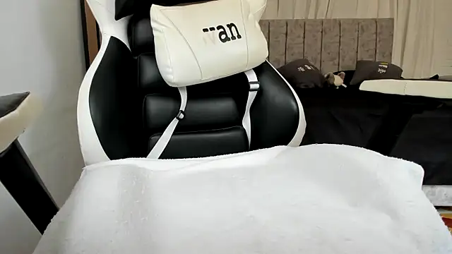 Valerioe online show from 09.18.25