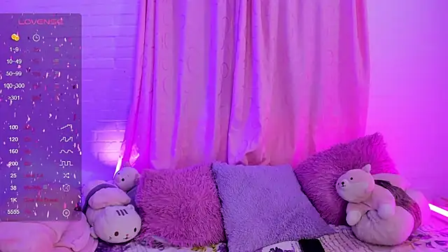 pink quarz online show from 12.20.24