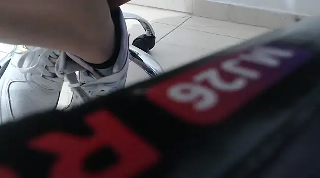 Snapshot of Elza_Blonde chatting on 12.28.24 Elza Blonde online show from 12.28.24