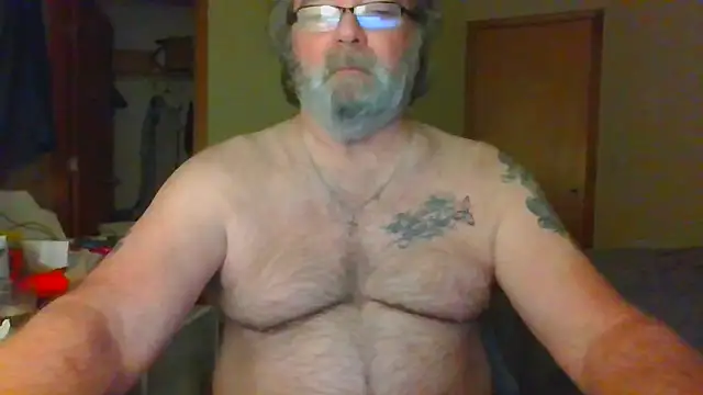 Snapshot of Doherty10 chatting on 05.20.26 Doherty10 online show from 05.20.26