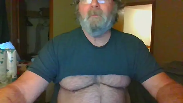 Snapshot of Doherty10 chatting on 05.29.26 Doherty10 online show from 05.29.26