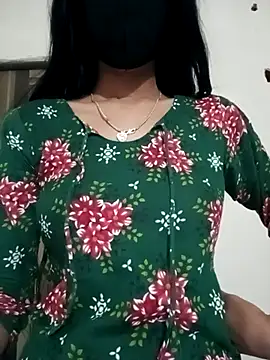 Raya-Moni online show from 11.16.25