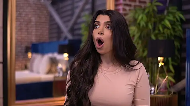 NicoleCellini online show from 11.05.25