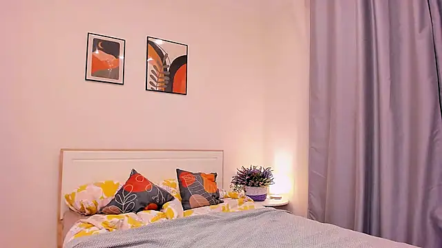 Melanie Angel online show from 02.08.25