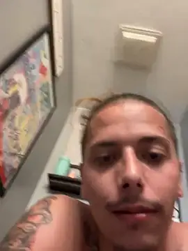 Snapshot of Robbybanks chatting on 02.17.25 Robbybanks online show from 02.17.25