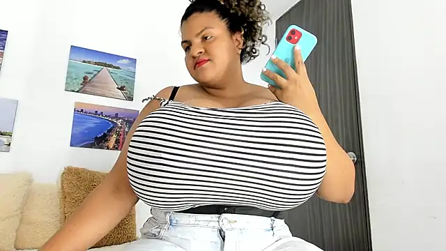 bigmom69  online show from 11.18.25