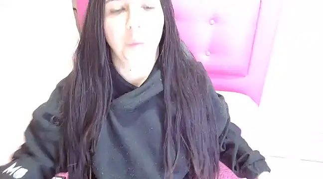 kendall all4u online show from 01.04.25