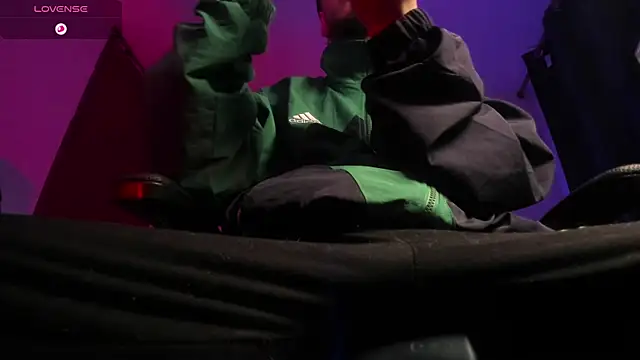 s sven03 online show from 12.16.25