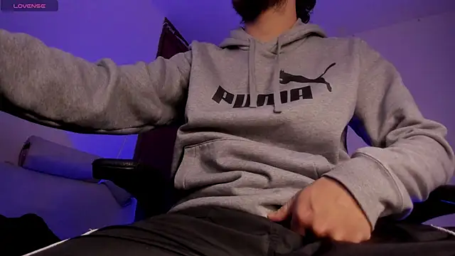 Snapshot of s_sven03 chatting on 02.02.26 s sven03 online show from 02.02.26