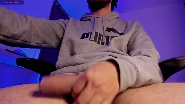 Snapshot of s_sven03 chatting on 02.03.26 s sven03 online show from 02.03.26