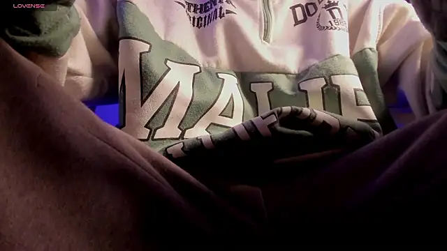 Snapshot of s_sven03 chatting on 02.16.26 s sven03 online show from 02.16.26