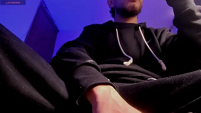 Snapshot of s_sven03 chatting on 02.26.26 s sven03 online show from 02.26.26