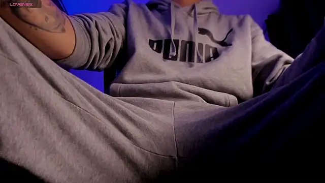 Snapshot of s_sven03 chatting on 03.14.26 s sven03 online show from 03.14.26