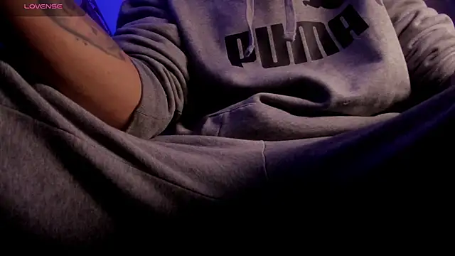 Snapshot of s_sven03 chatting on 03.14.26 s sven03 online show from 03.14.26