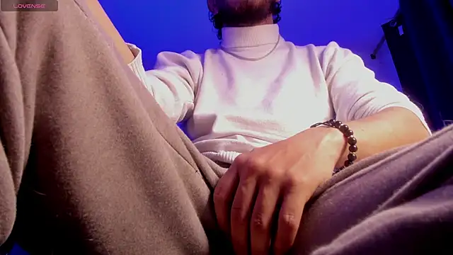 Snapshot of s_sven03 chatting on 03.24.26 s sven03 online show from 03.24.26