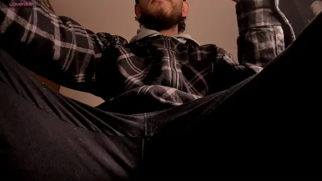 Snapshot of s_sven03 chatting on 03.29.26 s sven03 online show from 03.29.26