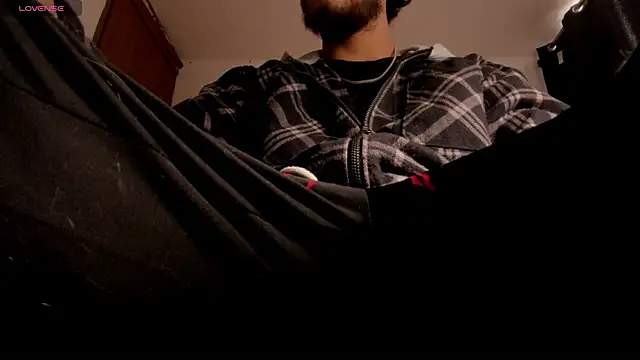 Snapshot of s_sven03 chatting on 03.30.26 s sven03 online show from 03.30.26