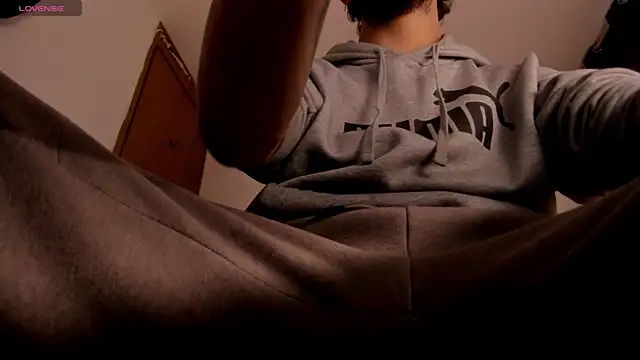 Snapshot of s_sven03 chatting on 04.02.26 s sven03 online show from 04.02.26