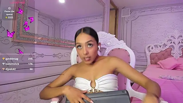 abby adams20 online show from 12.31.24