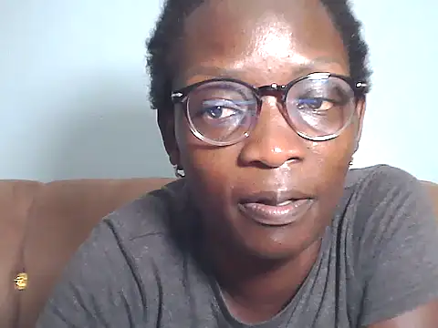 Snapshot of Sexy-BlackGold chatting on 11.13.25 Sexy-BlackGold online show from 11.13.25