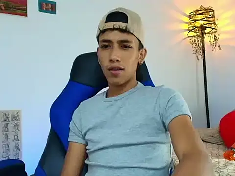 Ostin18hot online show from 11.30.25