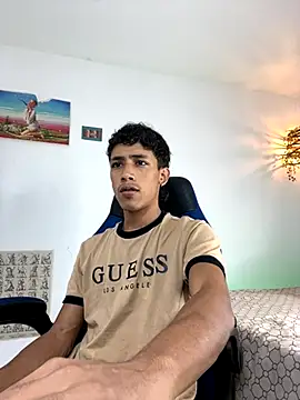 Ostin18hot online show from 12.05.25