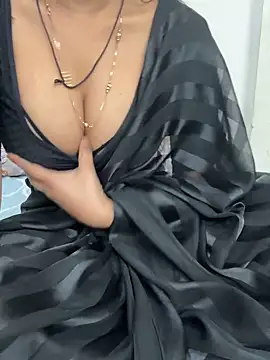 Snapshot of AASHI66 chatting on 03.07.25 AASHI66 online show from 03.07.25