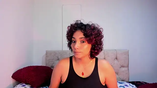 Snapshot of amber_demons2021 chatting on 02.23.25 amber demons2021 online show from 02.23.25
