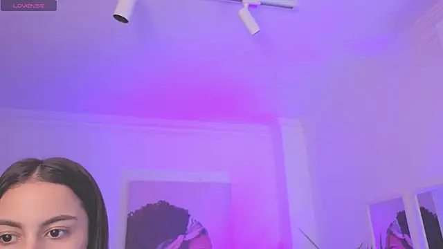 Aleejaa   online show from 11.15.25