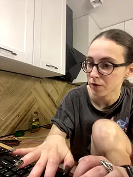 MartiniiSelenna online show from 11.29.25