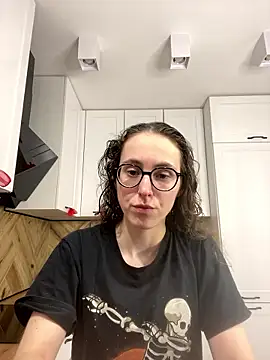 Snapshot of MartiniiSelenna chatting on 01.17.26 MartiniiSelenna online show from 01.17.26