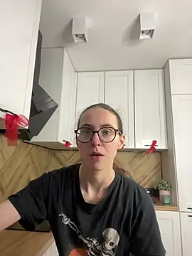 Snapshot of MartiniiSelenna chatting on 01.19.26 MartiniiSelenna online show from 01.19.26