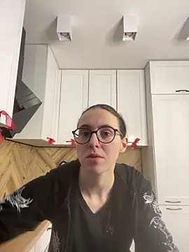 Snapshot of MartiniiSelenna chatting on 02.03.26 MartiniiSelenna online show from 02.03.26