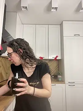 Snapshot of MartiniiSelenna chatting on 02.11.26 MartiniiSelenna online show from 02.11.26