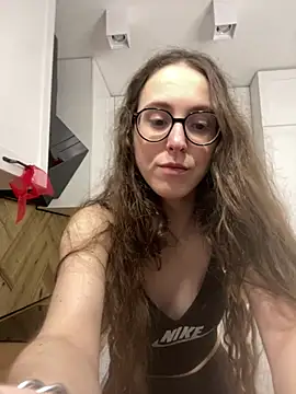 Snapshot of MartiniiSelenna chatting on 02.15.26 MartiniiSelenna online show from 02.15.26