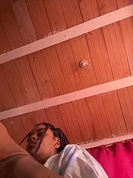 ladyrd1 online show from 11.06.25