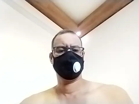 Snapshot of kareem4u chatting on 10.06.25 kareem4u online show from 10.06.25