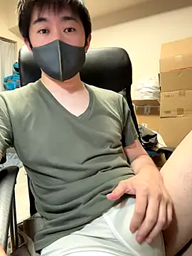 Snapshot of kentyken chatting on 09.09.25 kentyken online show from 09.09.25