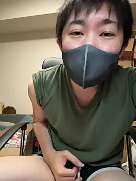 Snapshot of kentyken chatting on 10.08.25 kentyken online show from 10.08.25