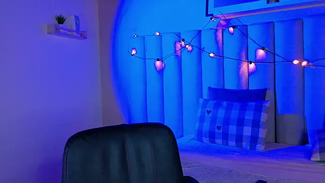 alaia-rogers online show from 11.17.25