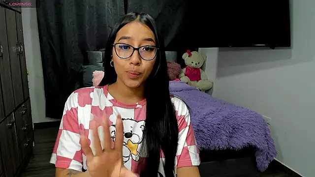 isa bellaa0 online show from 12.31.24