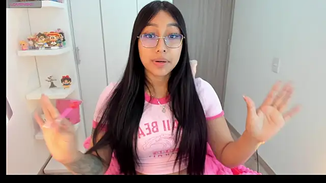 isa bellaa0 online show from 10.17.25