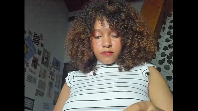 Snapshot of Ada_gales_ chatting on 02.06.25 Ada gales  online show from 02.06.25