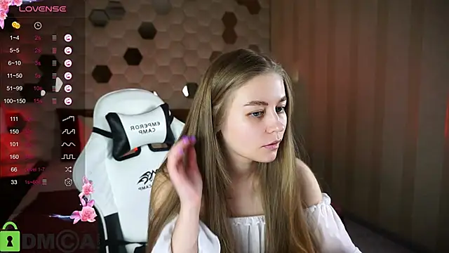 Polumna cute online show from 02.20.25