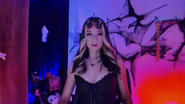 penny sweett  online show from 10.30.25