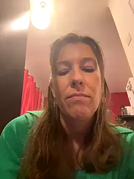 Lwhite1 online show from 10.29.25