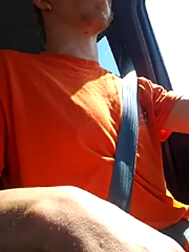 Snapshot of REDHAMMER_ chatting on 02.22.26 REDHAMMER online show from 02.22.26