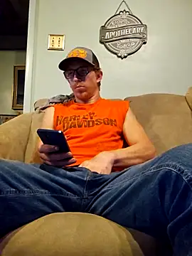 REDHAMMER  online show from 03.05.26