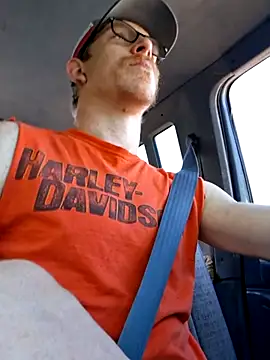 REDHAMMER  online show from 04.25.26