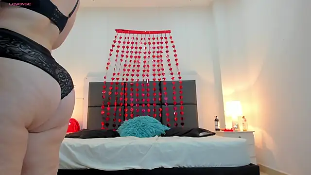 Aslhyn Gomez online show from 02.11.25